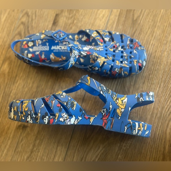 Melissa Possesion Adult Sandal Disney Mickey SZ 6 USA Excellent Condition - Picture 4 of 8